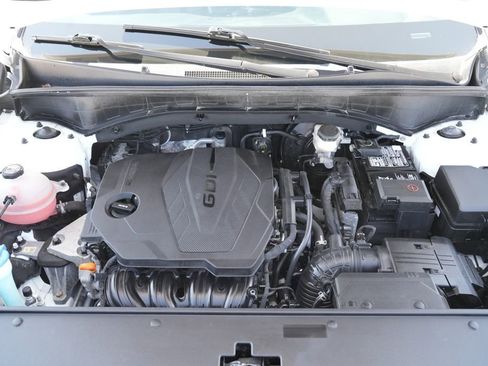 Used 2022 Kia Sorento LX image 21