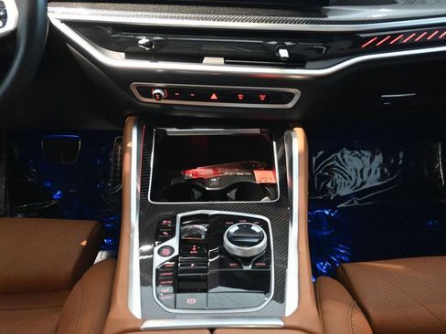 Used 2025 BMW X6 M60i AWD/4WD image 43