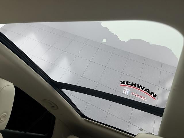 Used 2021 Buick Envision Avenir AWD/4WD image 39