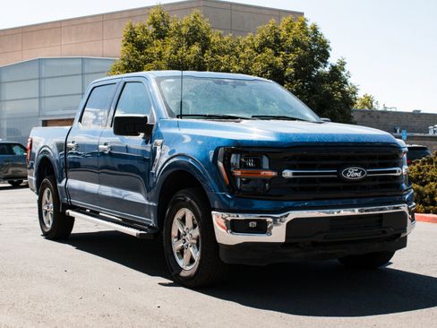 Used 2025 Ford F150 XLT w/ Equipment Group 301A Standard AWD/4WD image 3