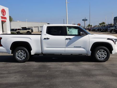 New 2026 Toyota Tundra SR5 image 4
