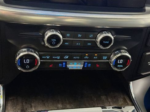 Used 2021 Ford F150 Lariat AWD/4WD image 19