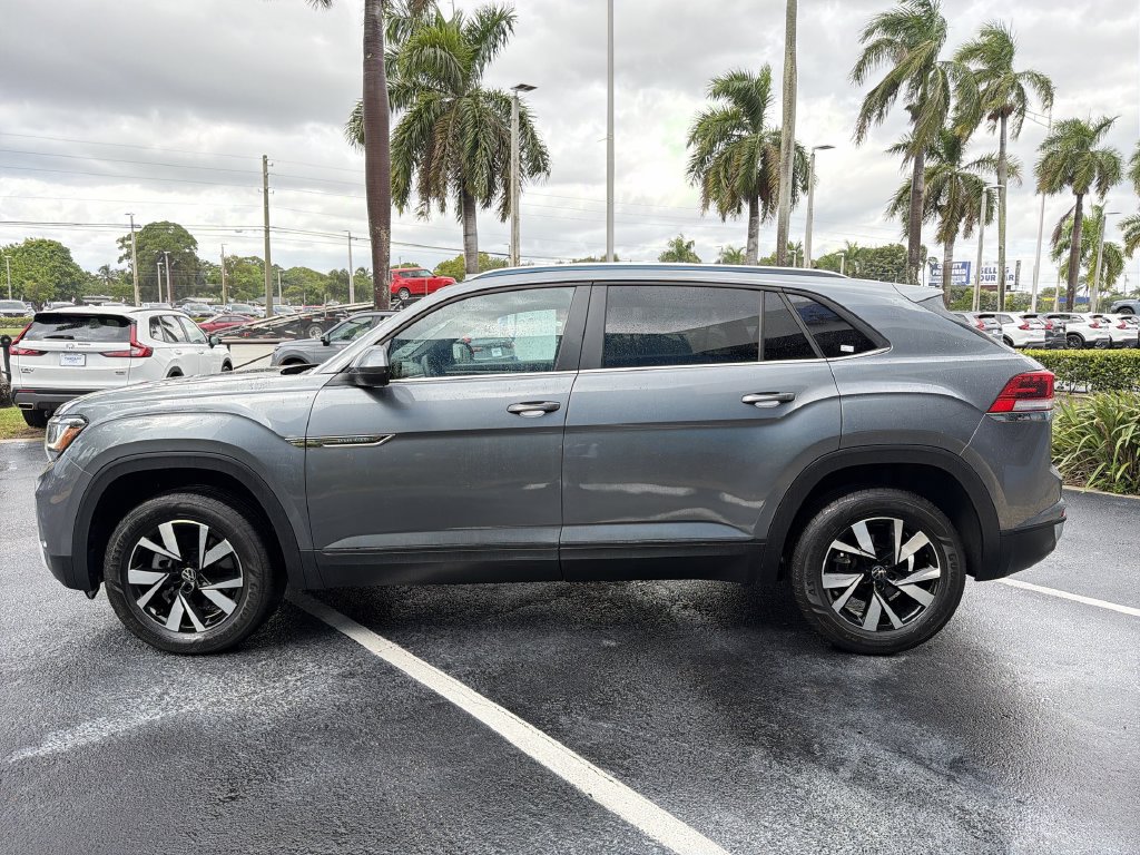 Used 2023 Volkswagen Atlas Cross Sport SE AWD/4WD image 14