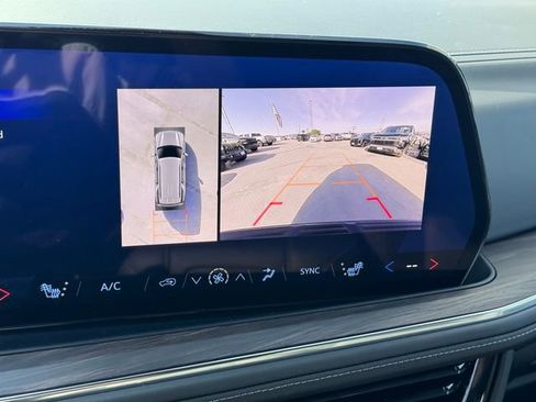 Certified 2025 Chevrolet Tahoe Z71 image 18