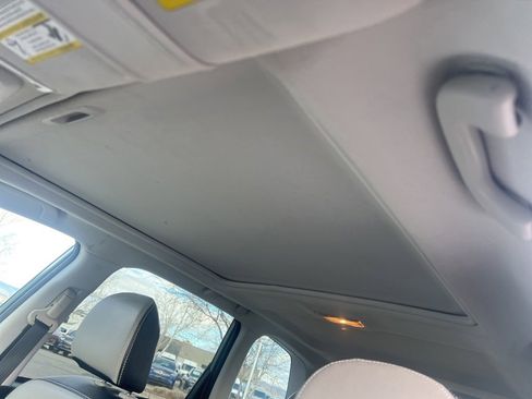 Used 2017 Subaru Forester 2.5i Premium w/ All-Weather Package image 19