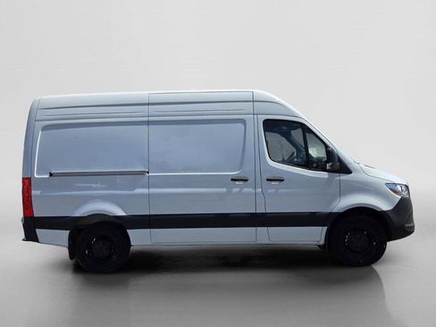 New 2025 Mercedes-Benz Sprinter 2500 image 6