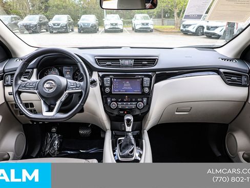 Used 2018 Nissan Rogue Sport SL image 23