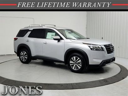 New 2025 Nissan Pathfinder SL