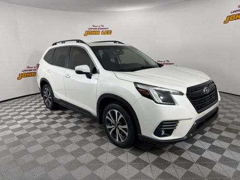 Used 2024 Subaru Forester Limited AWD/4WD image 8