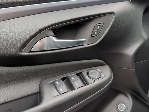 New 2026 Buick Envista Sport Touring w/ Convenience I Package FWD image 20