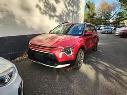 Certified 2023 Kia Niro EX Touring