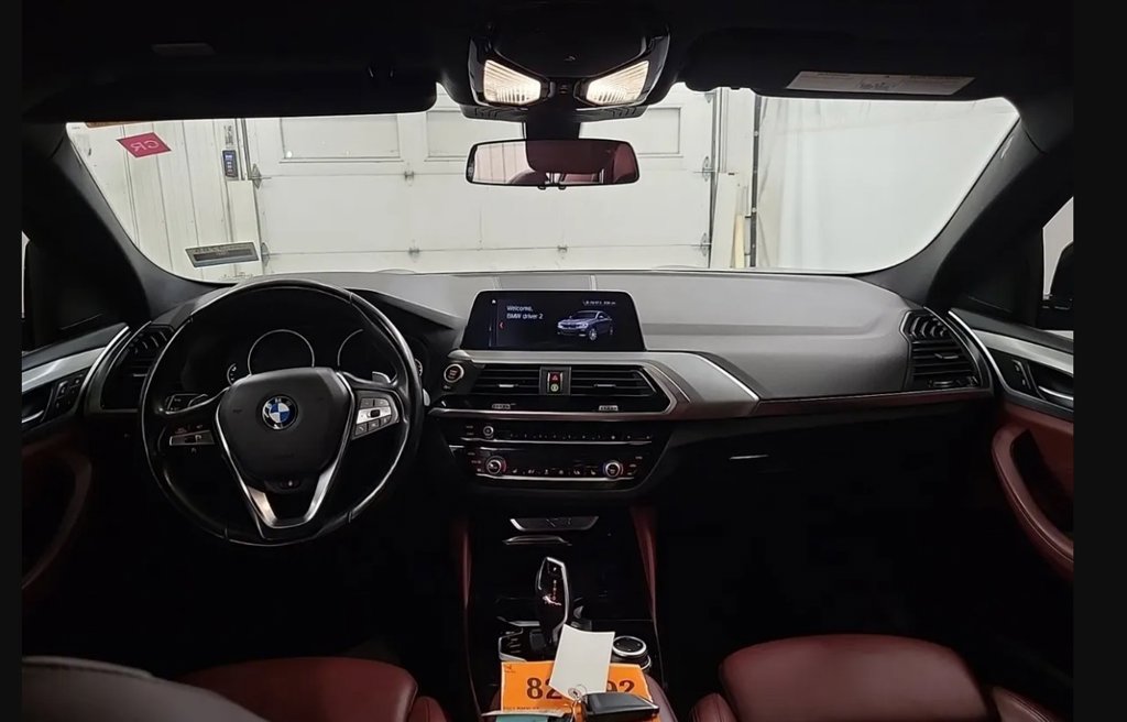 Used 2021 BMW X4 xDrive30i AWD/4WD image 3