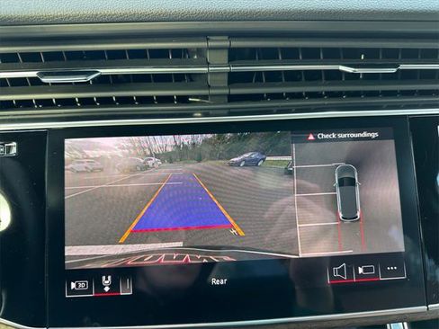 Certified 2025 Audi Q7 2.0T Premium Plus image 22