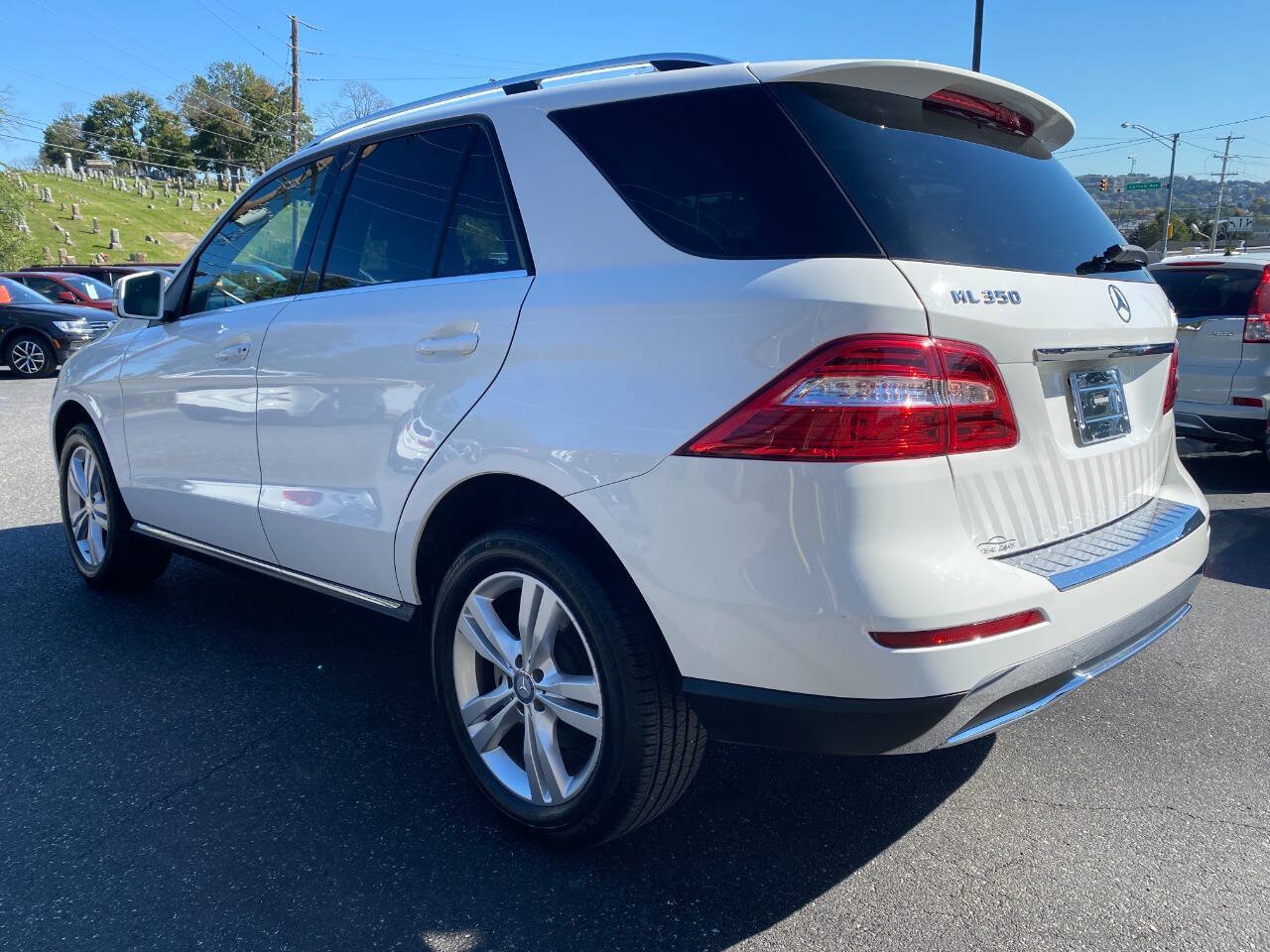 Used 2015 Mercedes-Benz ML 350 4MATIC image 5