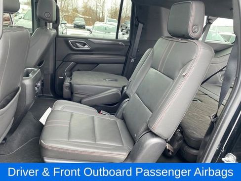 Used 2022 Chevrolet Suburban RST w/ Luxury Package image 20