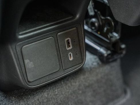 Used 2021 Buick Encore GX Preferred w/ Cold Weather Comfort Package FWD image 38