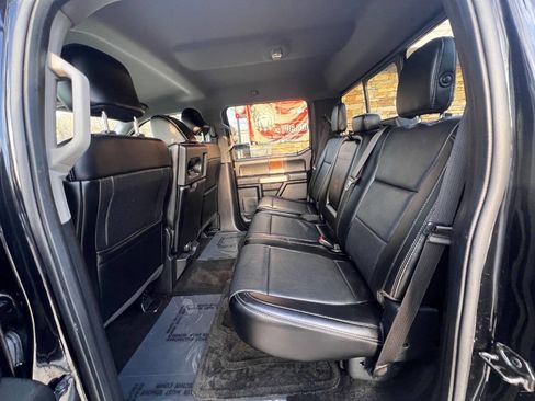 Used 2017 Ford F150 Lariat image 16