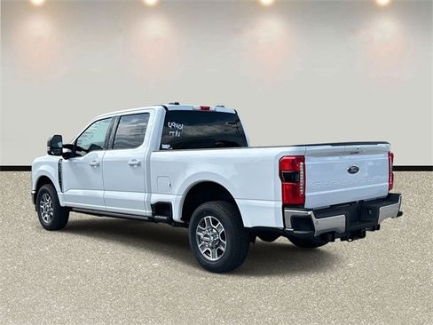New 2026 Ford F350 Lariat image 7