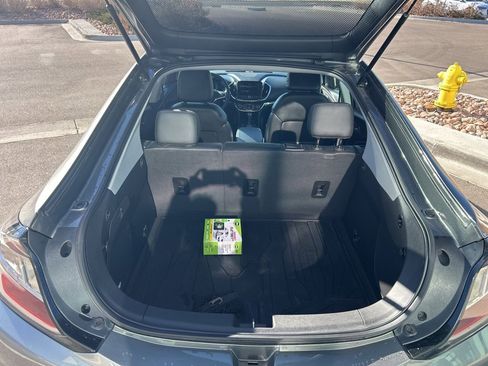 Used 2016 Chevrolet Volt Premier w/ Driver Confidence Package image 20