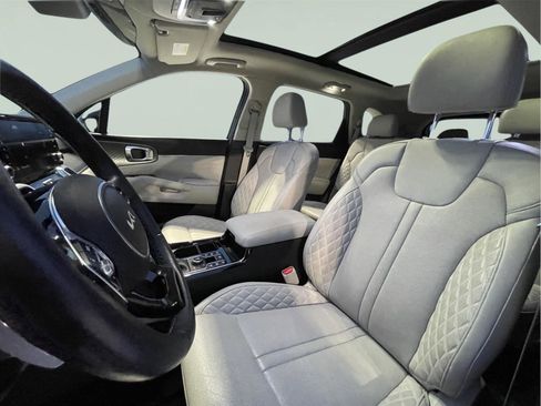 Used 2023 Kia Sorento SX image 15