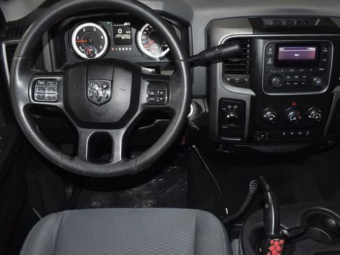 Used 2018 RAM 2500 Tradesman w/ Chrome Appearance Group image 14