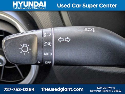 Used 2023 Hyundai Kona Limited AWD/4WD image 37