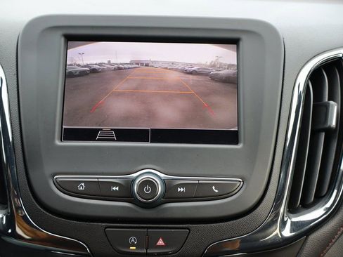 Used 2023 Chevrolet Equinox RS image 11