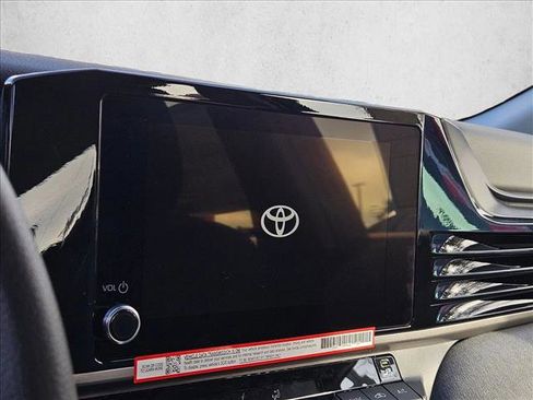 New 2026 Toyota Camry LE image 12