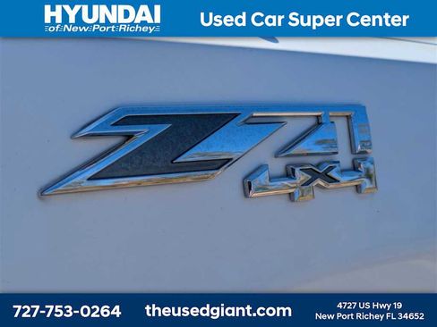 Used 2016 GMC Sierra 1500 SLE image 13