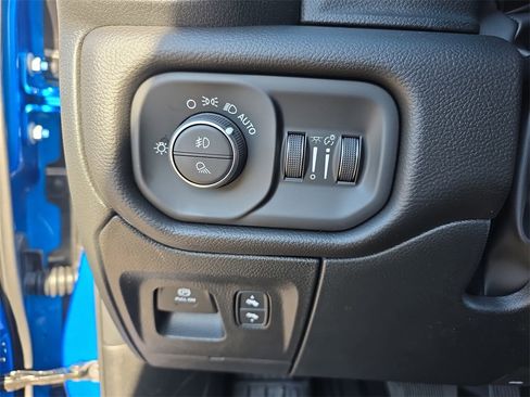 New 2026 RAM 1500 Big Horn image 25