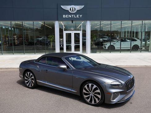 Used 2026 Bentley Continental GT Azure AWD/4WD image 19