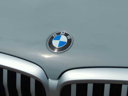 Certified 2024 BMW X5 xDrive40i w/ M Sport Package image 11