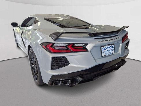Used 2023 Chevrolet Corvette Stingray Premium Cpe w/ Z51 Performance Package RWD image 8
