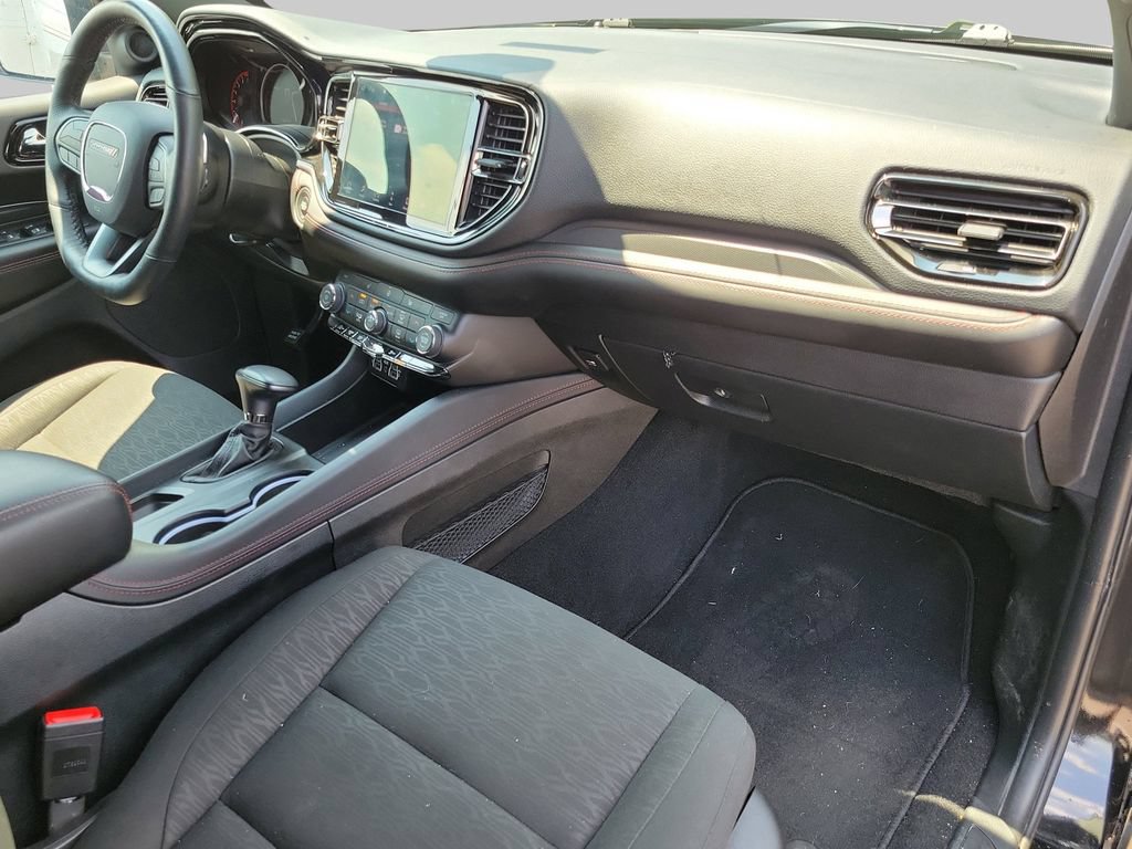 Used 2025 Dodge Durango GT RWD image 37