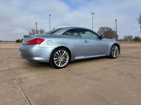 Used 2011 INFINITI G37 2dr Base w/ Premium Pkg image 25