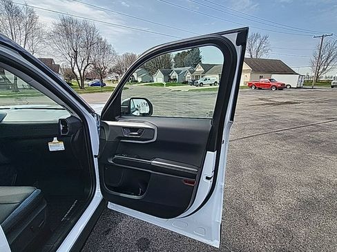 New 2026 Ford Bronco Sport Outer Banks AWD/4WD image 14