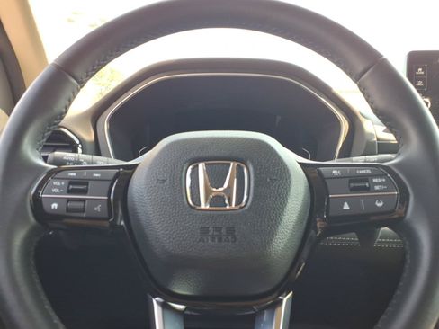 Certified 2025 Honda Pilot EX-L image 26