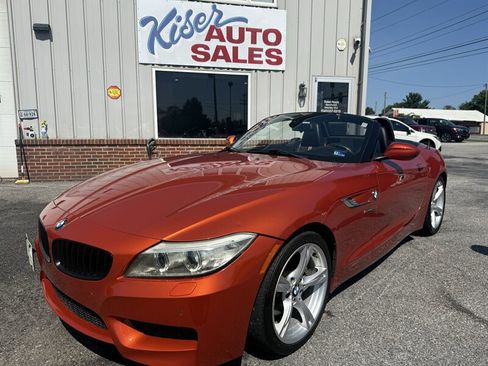 Used 2014 BMW Z4 sDrive28i RWD image 24
