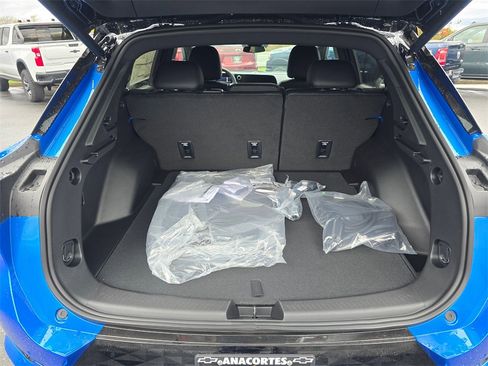 New 2026 Chevrolet Equinox EV RS image 16