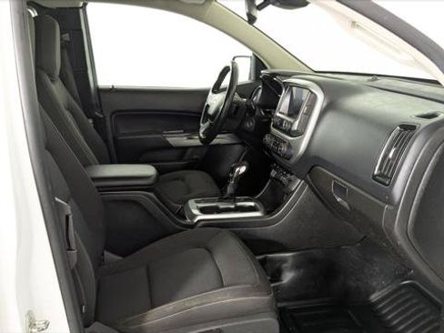 Used 2022 Chevrolet Colorado LT w/ Fleet Safety Package RWD image 18