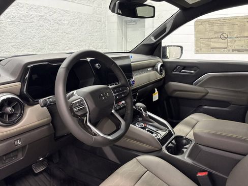 New 2026 Chevrolet Colorado ZR2 w/ Technology Package image 17
