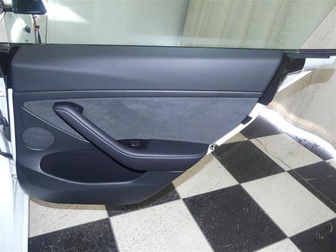 Used 2023 Tesla Model 3 Performance AWD/4WD image 25