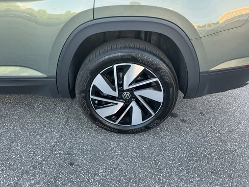 Certified 2026 Volkswagen Atlas SE w/ Panoramic Sunroof Package AWD/4WD image 26