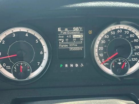 Used 2017 RAM 1500 Tradesman w/ Popular Equipment Group AWD/4WD image 8