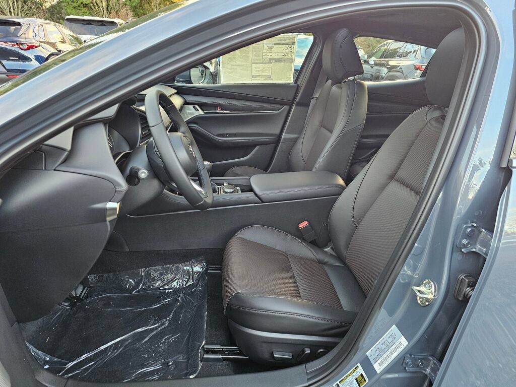 New 2026 MAZDA MAZDA3 2.5 S Hatchback w/ Premium Pkg FWD image 22