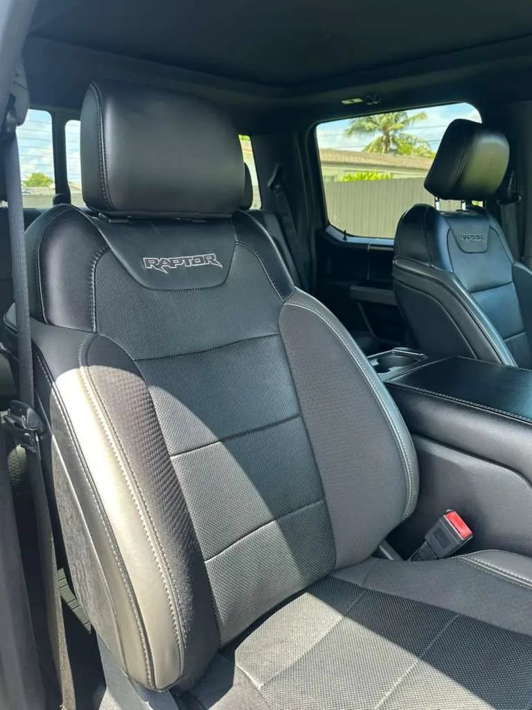 Used 2020 Ford F150 Raptor w/ Equipment Group 802A Luxury AWD/4WD image 15