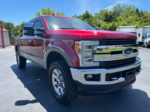 Used 2019 Ford F250 King Ranch w/ King Ranch Ultimate Package AWD/4WD image 2