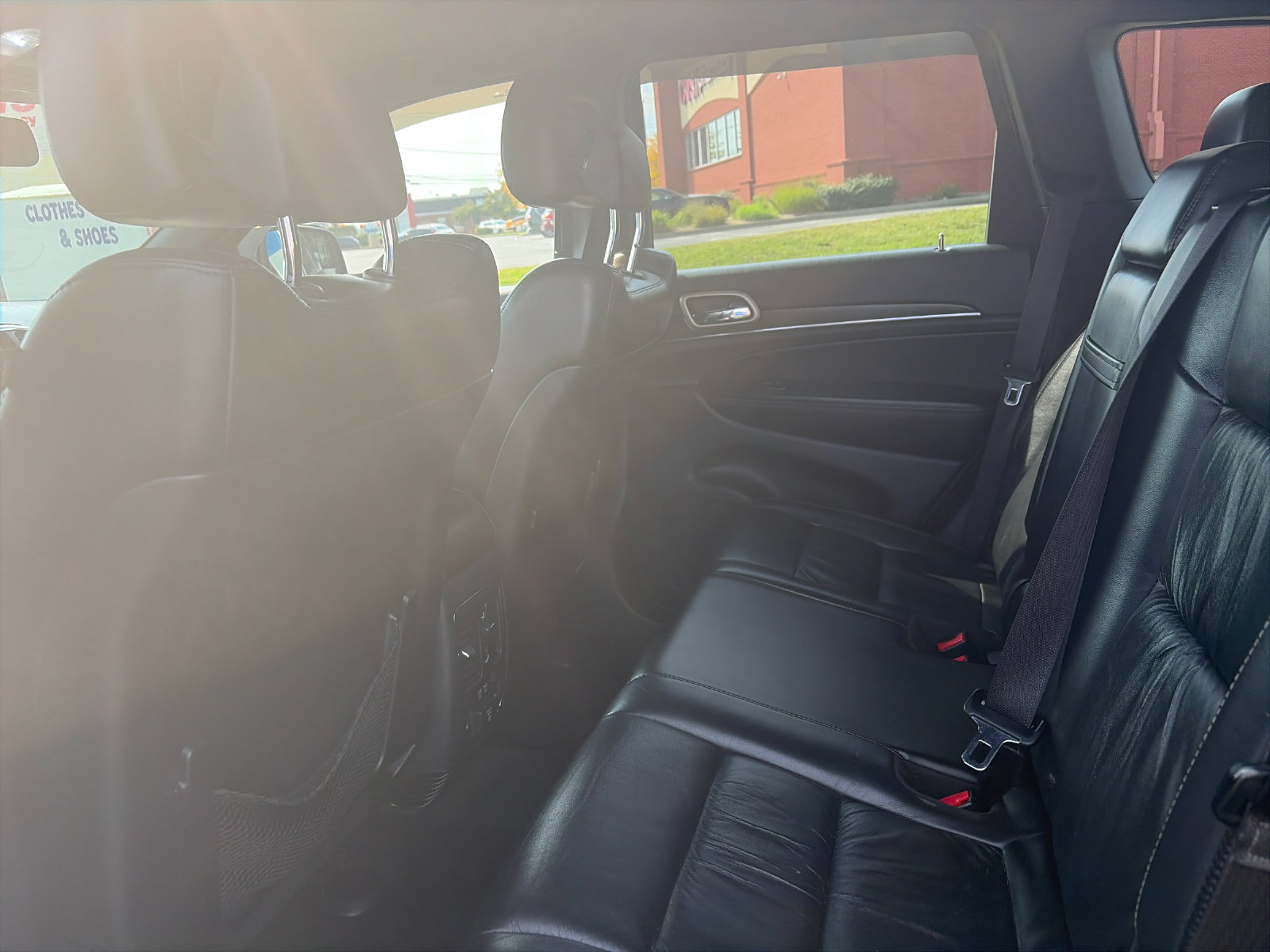 Used 2014 Jeep Grand Cherokee Limited AWD/4WD image 13