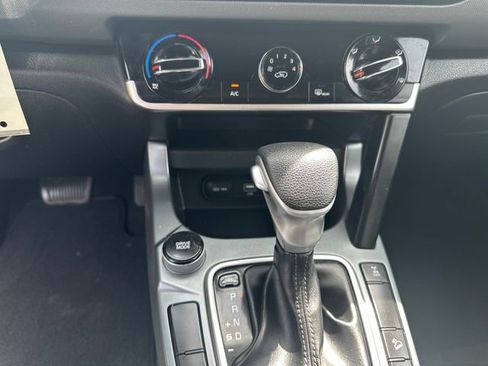 Used 2021 Kia Seltos LX AWD/4WD image 15