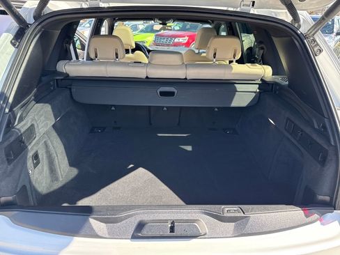 Used 2022 BMW X5 sDrive40i w/ Executive Package image 25